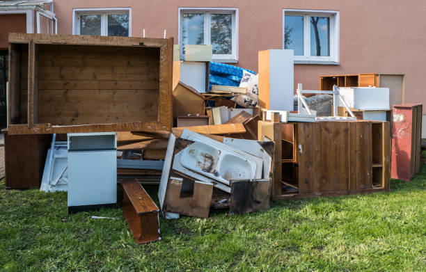 Best Commercial Cleanout Services  in Walnut Creek, OH